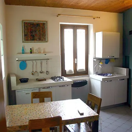 Konukevi Il Cortiletto 3*