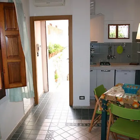 Konukevi Il Cortiletto Trapani